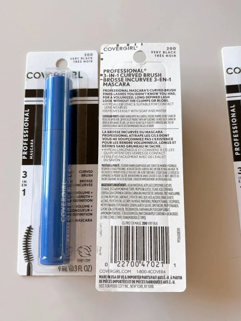 4-pack CoverGirl Professional 3-in-1 Mascara Curved Brush Very Black 200